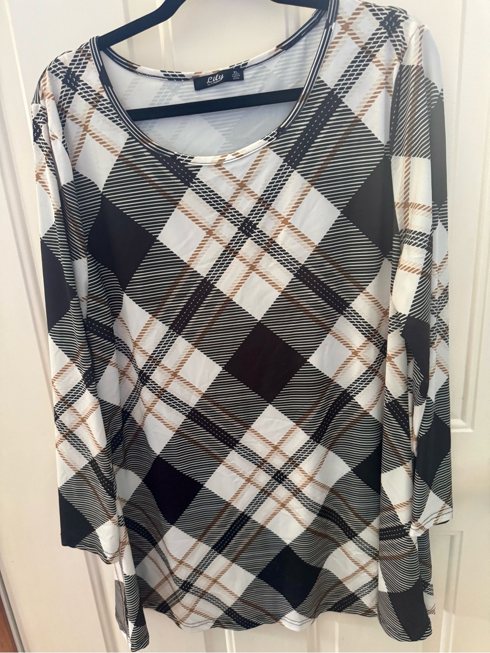 Lily Black White and Tan Plaid Long-Sleeve Scoop Neck Tunic